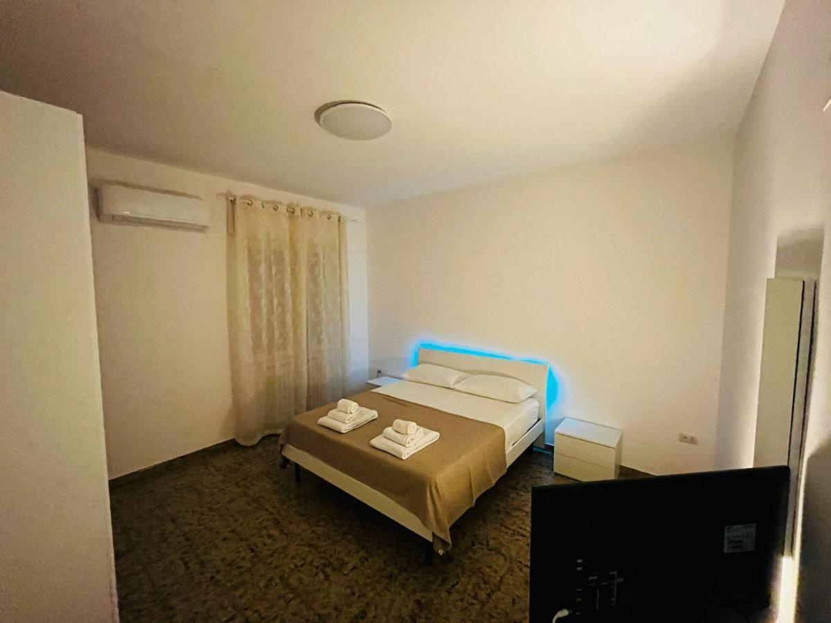 Shuby Home San Pietro Vernotico Εξωτερικό φωτογραφία