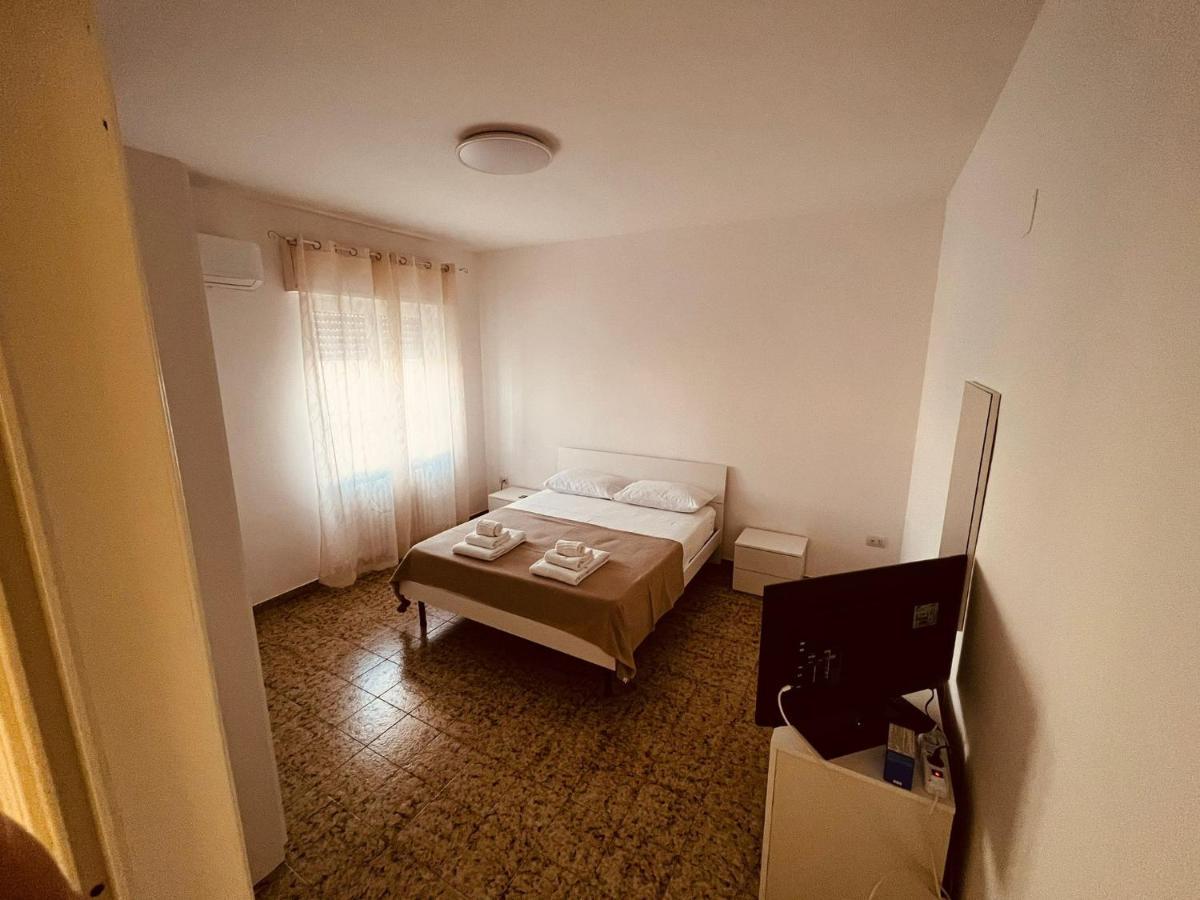 Shuby Home San Pietro Vernotico Εξωτερικό φωτογραφία